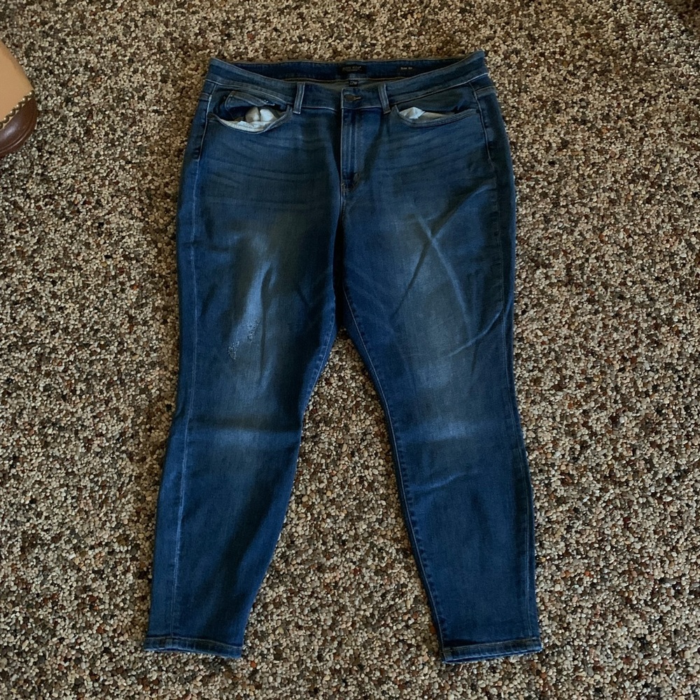 Women’s jeans